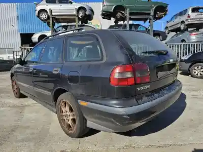 Scrapping Vehicle volvo v40 combi (vw) 1.9 td gasóleo 1997 5p of the year 2000 powered d 4192 t2