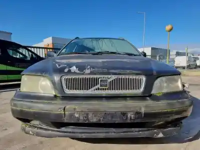 Scrapping Vehicle volvo v40 combi (645) 1.9 t4 of the year 0 powered b 4194 t