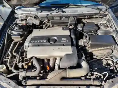 Scrapping Vehicle volvo v40 combi (645) 1.9 t4 of the year 0 powered b 4194 t