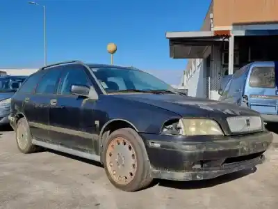 Scrapping Vehicle volvo v40 combi (645) 1.9 t4 of the year 0 powered b 4194 t