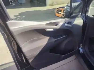 Veicolo di demolizione ford transit courier b460 monospace 1.5 tdci dell'anno 2017 alimentato 