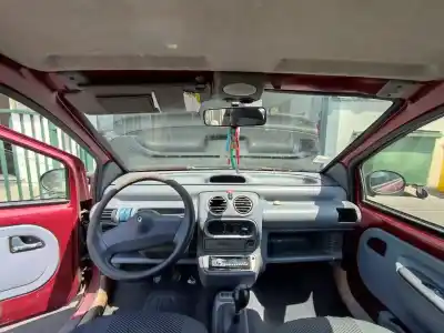 Scrapping Vehicle renault twingo i (c06_) 1.2 (c063 c064) of the year 1996 powered c3g 700|c3g 702