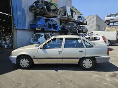 Veículo de Sucata opel kadett e (t85) 1.6 s (c19 d19) do ano 2006 alimentado 16 sh