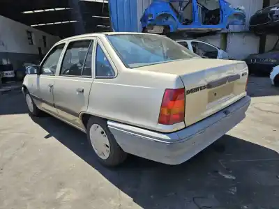 Veículo de Sucata opel kadett e (t85) 1.6 s (c19 d19) do ano 2006 alimentado 16 sh