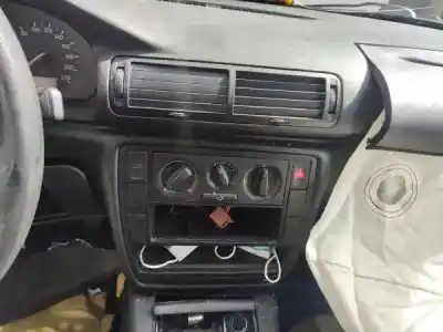 Veículo de Sucata volkswagen passat b5 (3b2) 1.9 tdi do ano 0 alimentado ahu