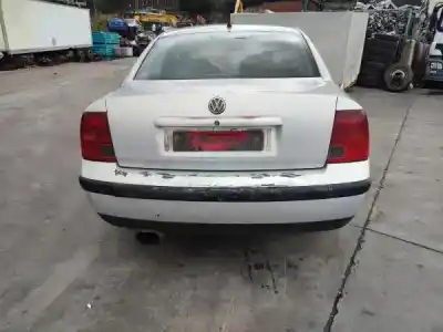 Veículo de Sucata volkswagen passat b5 (3b2) 1.9 tdi do ano 0 alimentado ahu