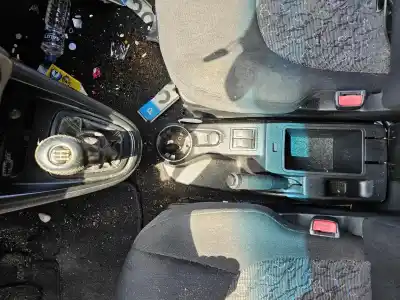 Veículo de Sucata hyundai matrix (fc) 1.6 do ano 2001 alimentado g4ed