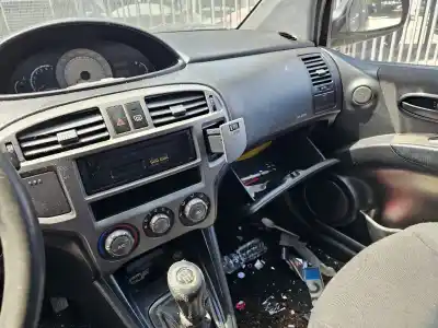 Veículo de Sucata hyundai matrix (fc) 1.6 do ano 2001 alimentado g4ed