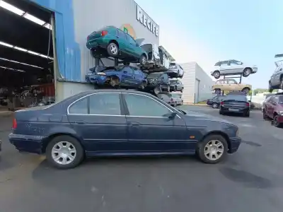 Veículo de Sucata bmw 5 (e39) 520 d do ano 2001 alimentado m47 d20 (204d1)