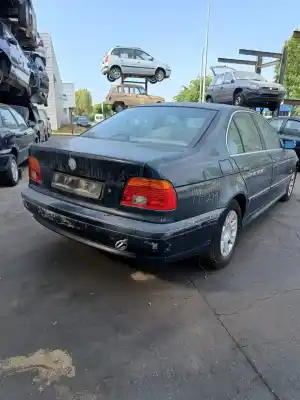 Veículo de Sucata bmw 5 (e39) 520 d do ano 2001 alimentado m47 d20 (204d1)