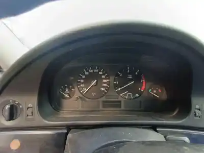 Veículo de Sucata bmw 5 (e39) 520 d do ano 2001 alimentado m47 d20 (204d1)