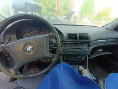 Veículo de Sucata bmw 5 (e39) 520 d do ano 2001 alimentado m47 d20 (204d1)