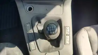 Veículo de Sucata bmw 3 (e36) 325 i do ano 1992 alimentado m50 b25 (256s1)|m50 b25 (256s2)