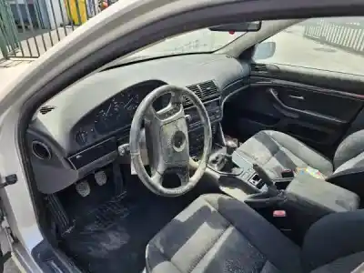 Scrapping Vehicle bmw 5 (e39) 520 d of the year 0 powered m47 d20 (204d1)