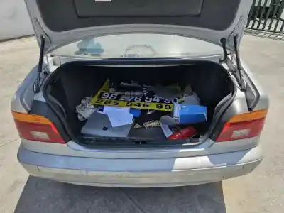 Scrapping Vehicle bmw 5 (e39) 520 d of the year 0 powered m47 d20 (204d1)