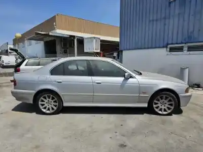 Scrapping Vehicle bmw 5 (e39) 520 d of the year 0 powered m47 d20 (204d1)