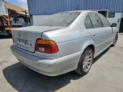 Scrapping Vehicle bmw 5 (e39) 520 d of the year 0 powered m47 d20 (204d1)