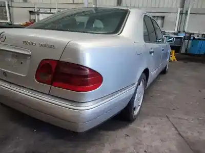 Hurda Aracı mercedes-benz e-class (w210) e 290 turbo-d (210.017) yılın 0 güçlü om 602.982