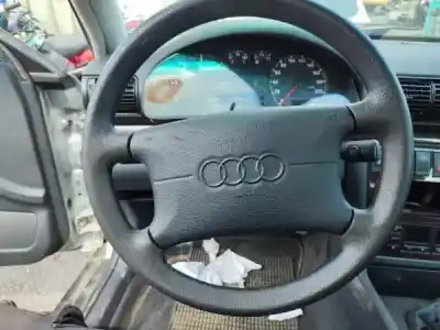 Здавання транспортного засобу audi a4 b5 avant (8d5) 1.9 tdi року 0 потужний 
