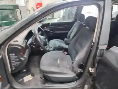 Здавання транспортного засобу audi a4 b5 avant (8d5) 1.9 tdi року 0 потужний avg