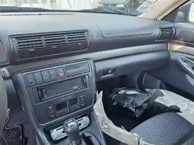 Здавання транспортного засобу audi a4 b5 avant (8d5) 1.9 tdi року 0 потужний 