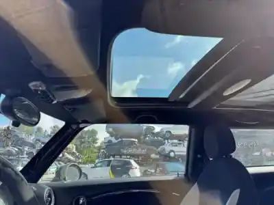 Здавання транспортного засобу mini mini (r56) cooper s року 0 потужний n12 b16 a