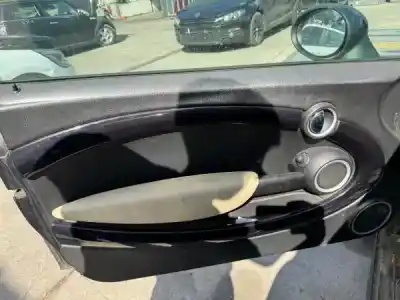 Здавання транспортного засобу mini mini (r56) cooper s року 0 потужний n12 b16 a