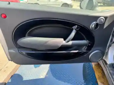 Здавання транспортного засобу mini mini (r50, r53) cooper року 0 потужний w10 b16 a