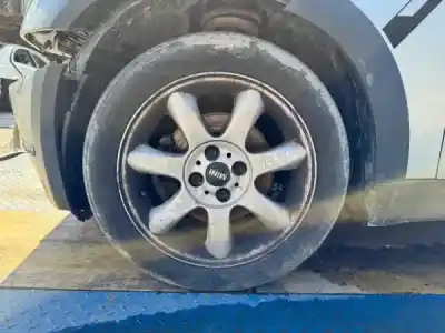 Здавання транспортного засобу mini mini (r50, r53) cooper року 0 потужний w10 b16 a