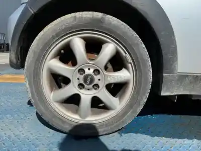 Здавання транспортного засобу mini mini (r50, r53) cooper року 0 потужний w10 b16 a