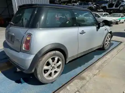 Здавання транспортного засобу mini mini (r50, r53) cooper року 0 потужний w10 b16 a
