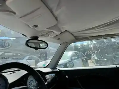 Здавання транспортного засобу mini mini (r50, r53) cooper року 0 потужний w10 b16 a