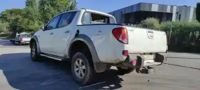 Здавання транспортного засобу mitsubishi l 200 (ka0/kb0) 2.5 di-d cat року 0 потужний 4d56 hp