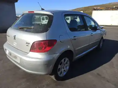 Veículo de Sucata peugeot 307 (3a/c) 1.4 hdi do ano 2001 alimentado 8hz (dv4td)