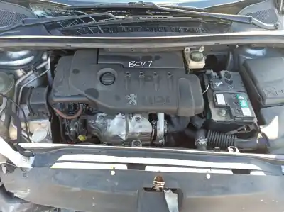 Veículo de Sucata peugeot 307 (3a/c) 1.4 hdi do ano 2001 alimentado 8hz (dv4td)