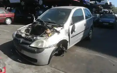 Vehicul casat opel corsa c (x01) 1.2 (f08, f68) al anului 2001 alimentat z 12 xe