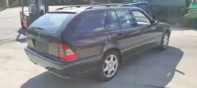 Здавання транспортного засобу mercedes-benz c-class t-model (s202) c 220 t cdi (202.193) року 0 потужний om 611.960