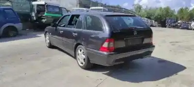 Здавання транспортного засобу mercedes-benz c-class t-model (s202) c 220 t cdi (202.193) року 0 потужний om 611.960