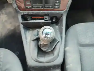Здавання транспортного засобу audi a4 b5 avant (8d5) 1.9 tdi року 0 потужний 