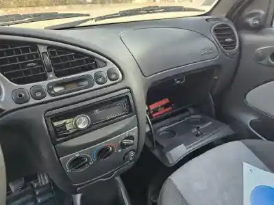 Здавання транспортного засобу ford fiesta iv (ja_, jb_) 1.25 i 16v року 0 потужний dha