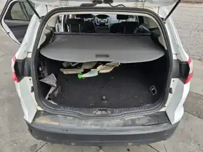 Sloopvoertuig ford focus iii 1.6 tdci van het jaar 0 aangedreven t1db