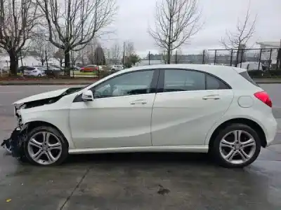 Здавання транспортного засобу mercedes-benz a-class (w176) a 180 cdi / d (176.012) року 0 потужний om 607.951