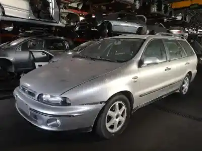 Здавання транспортного засобу FIAT MAREA WEEKEND (185_) 1.4 80 12V року 1998 потужний 182 A3.000