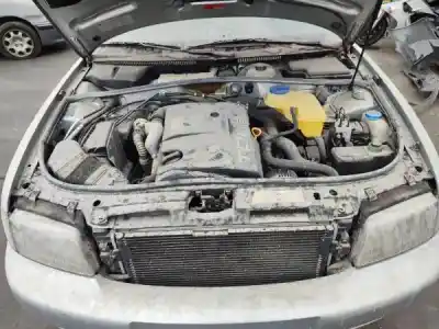 Здавання транспортного засобу audi a4 b5 avant (8d5) 1.9 tdi року 0 потужний 