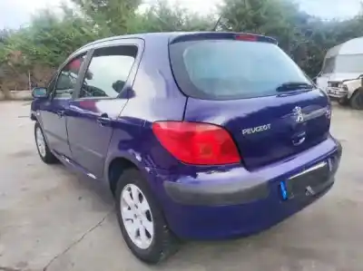 Veículo de Sucata peugeot 307 (3a/c) 1.4 hdi do ano 2003 alimentado 8hz (dv4td)