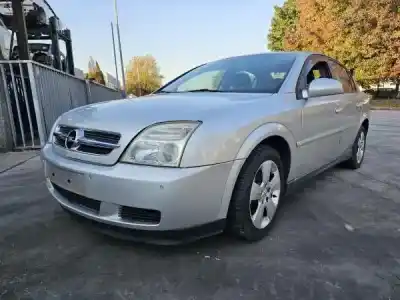 Scrapping Vehicle OPEL VECTRA C (Z02) 2.2 DTI 16V (F69) of the year 2004 powered Y 22 DTR
