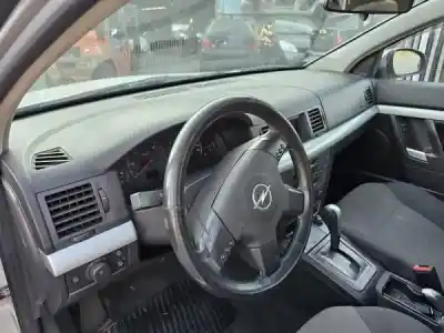 Scrapping Vehicle opel vectra c (z02) 2.2 dti 16v (f69) of the year 2004 powered y 22 dtr Scrapping Vehicle opel vectra c (z02) 2.2 dti 16v (f69) of the year 2004 powered y 22 dtr