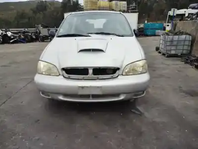 Veículo de Sucata KIA CARNIVAL I (UP) 2.9 TDi do ano 2000 alimentado J3