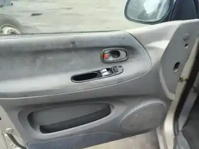 Veículo de Sucata kia carnival i (up) 2.9 tdi do ano 2000 alimentado j3