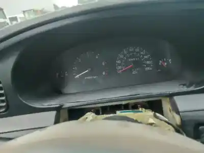 Veículo de Sucata kia carnival i (up) 2.9 tdi do ano 2000 alimentado j3